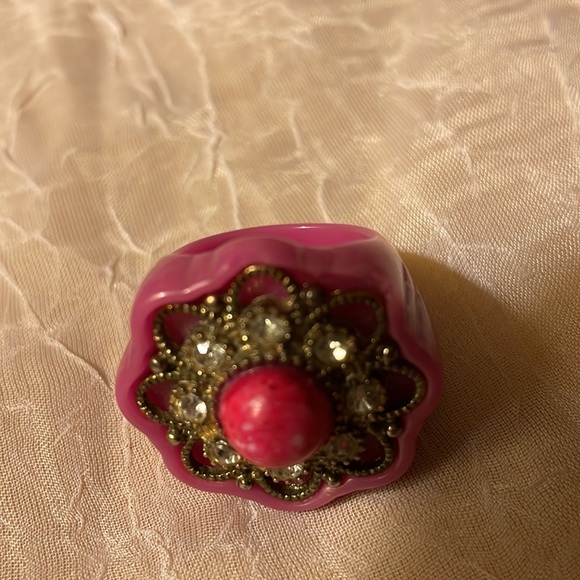 Costume ring bundle-1 is adjustable with brown cluster & acrylic pin sz 8-1/2 - Picture 9 of 15